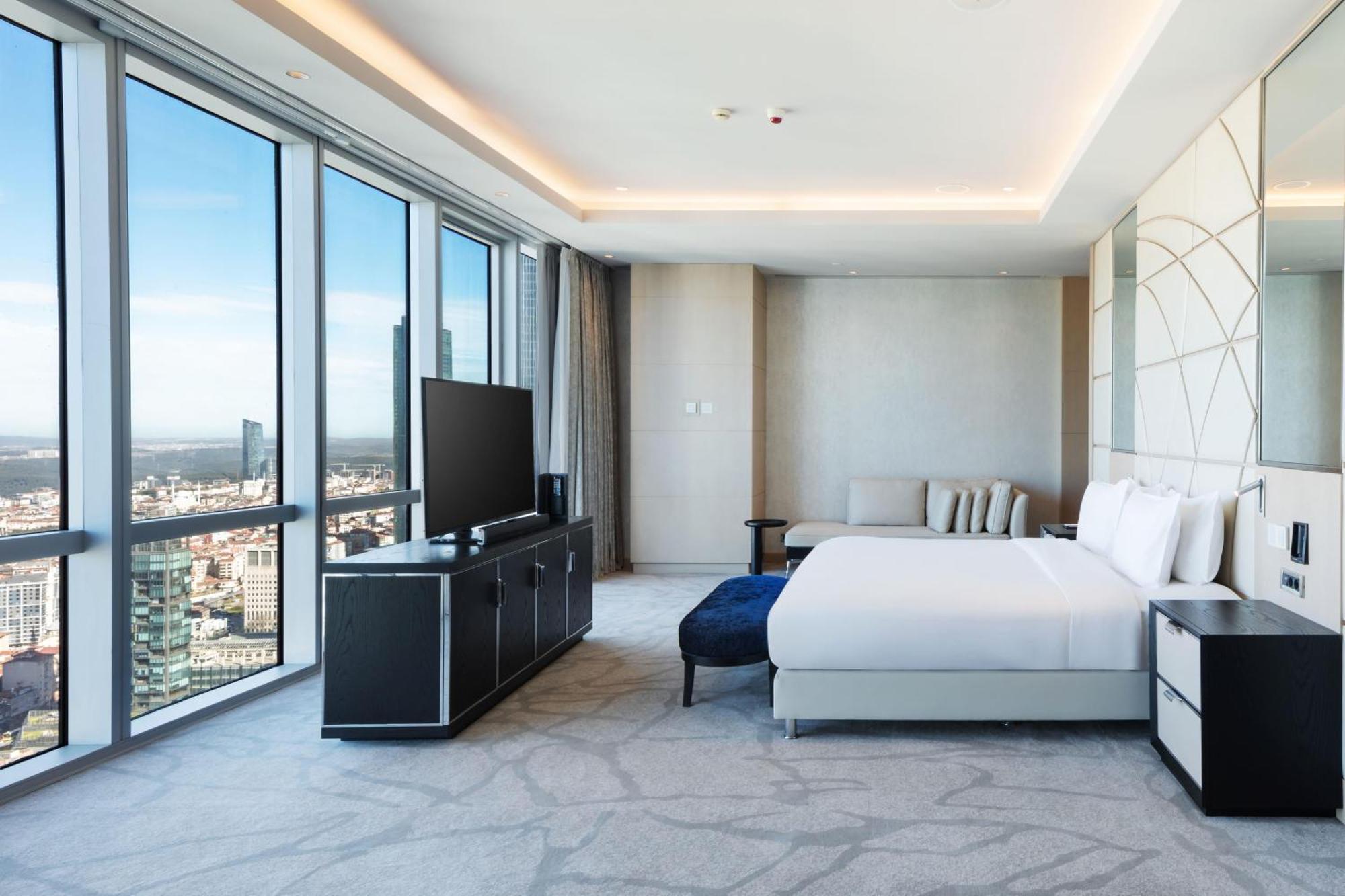 Wyndham Grand Istanbul Levent Hotel & Conference Center — Fotos 2